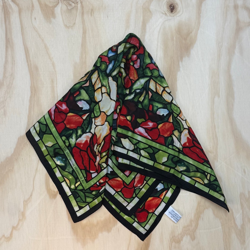 Metropolitan Museum Art Silk Scarf Stained Glass Floral Tiffany Red Green 21in - Picture 2 of 6
